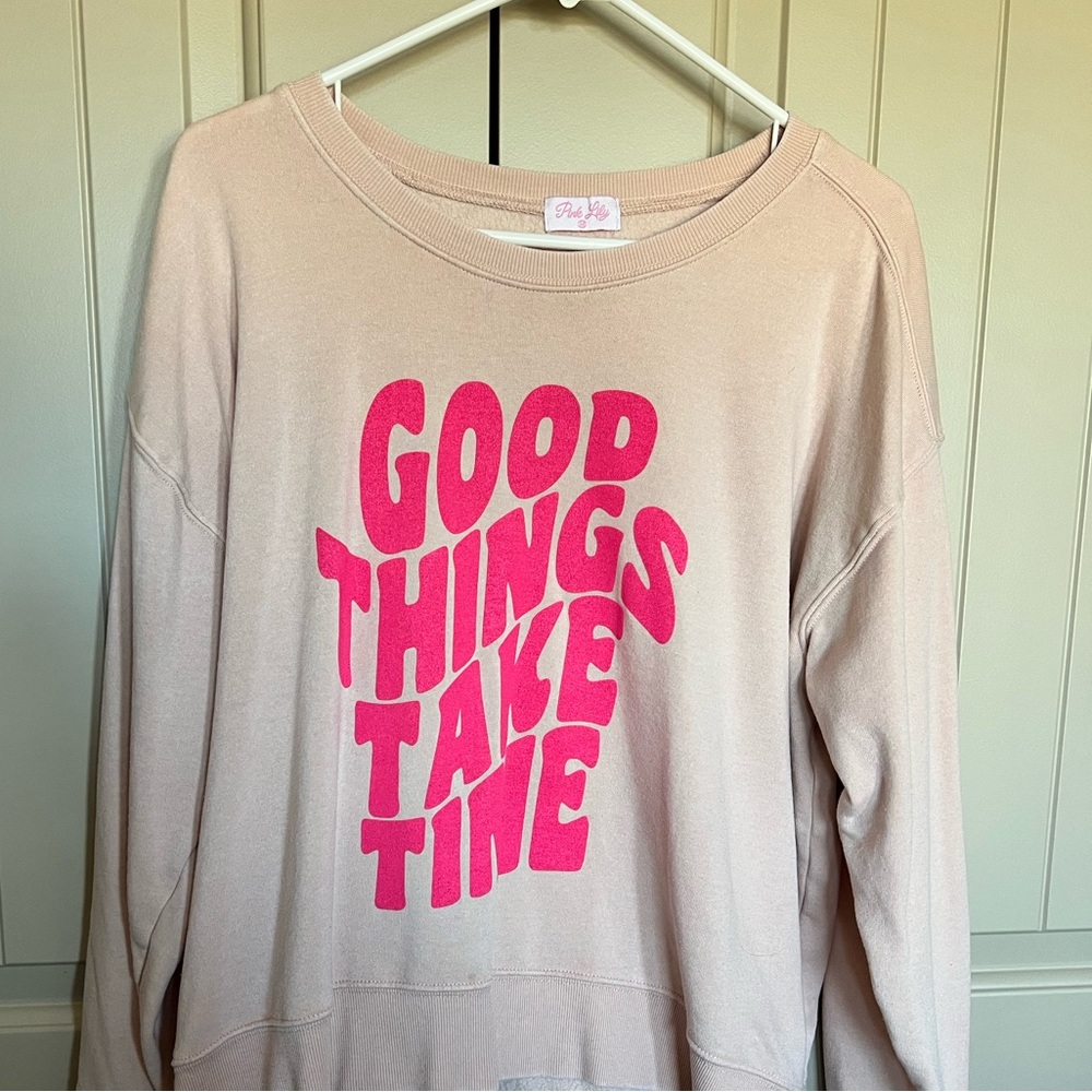 Women’s peach sweatshirt. Good things take time. Good condition. Size M